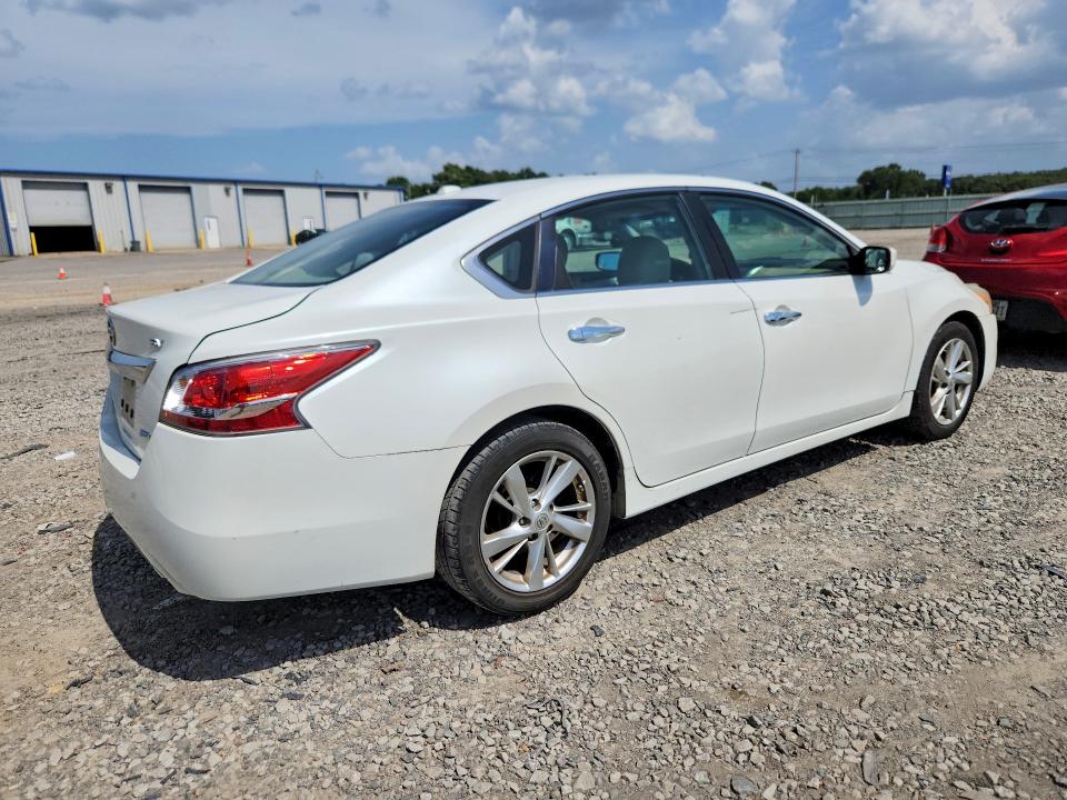 Photo 3 from auction – 2014 NISSAN ALTIMA with VIN 1N4AL3AP9EN258218