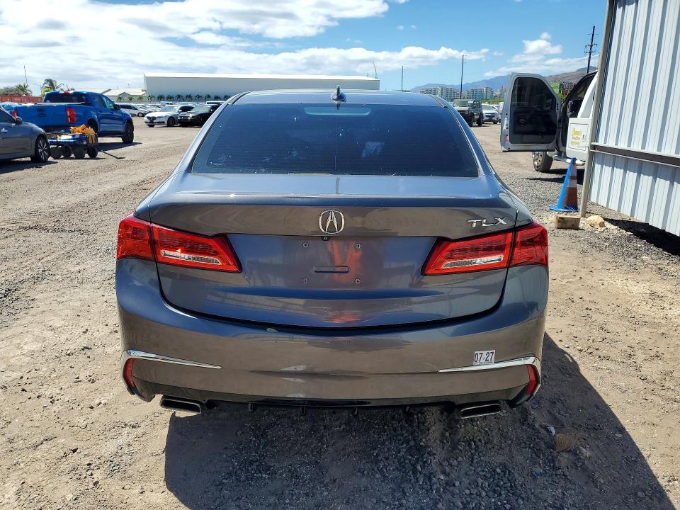 Снимка 6 от търг – 2020 ACURA TLX с VIN 19UUB2F3XLA000614