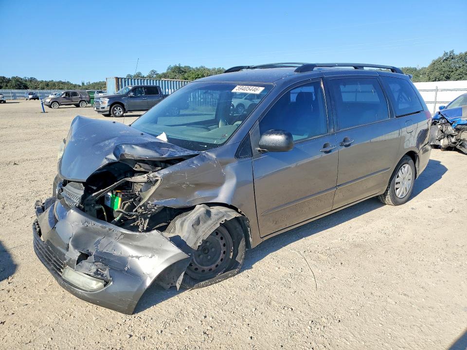 Photo 1 from auction – 2005 TOYOTA SIENNA with VIN 5TDZA23C25S341877