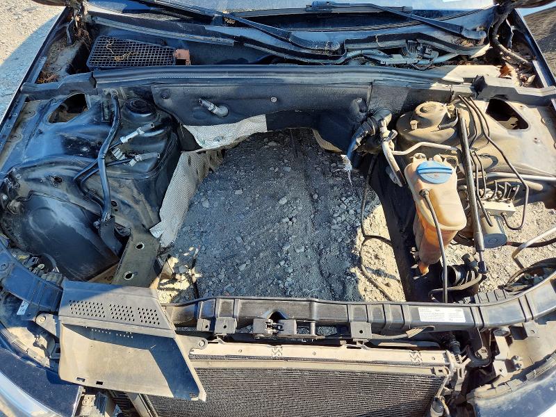 Photo 11 from auction – 2016 AUDI A4 with VIN WAUBFAFL2GN002373