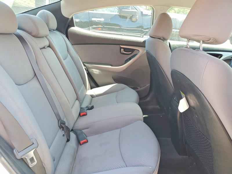 Photo 10 from auction – 2013 HYUNDAI ELANTRA with VIN 5NPDH4AE0DH338101