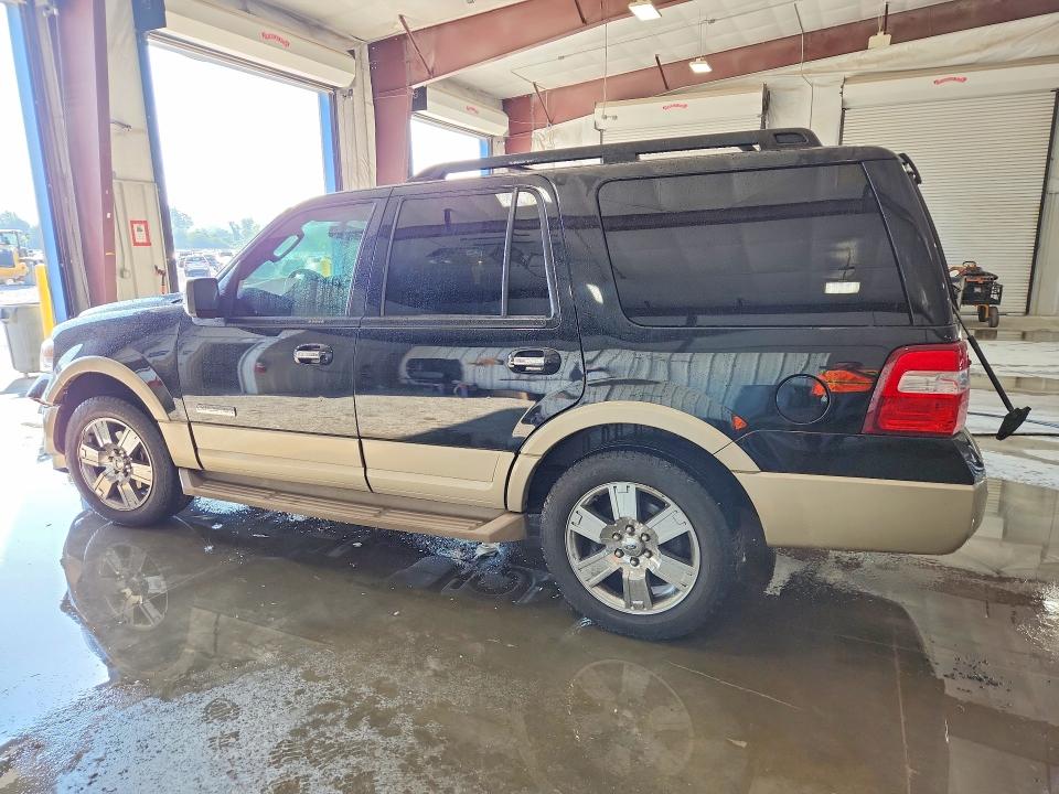 Zdjęcie 2 z aukcji – 2008 FORD EXPEDITION z VIN 1FMFU18558LA09125