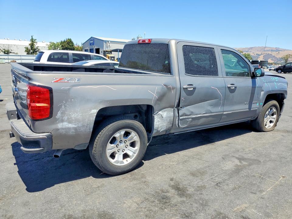 Photo 3 from auction – 2017 CHEVROLET SILVERADO with VIN 3GCUKREC7HG311922