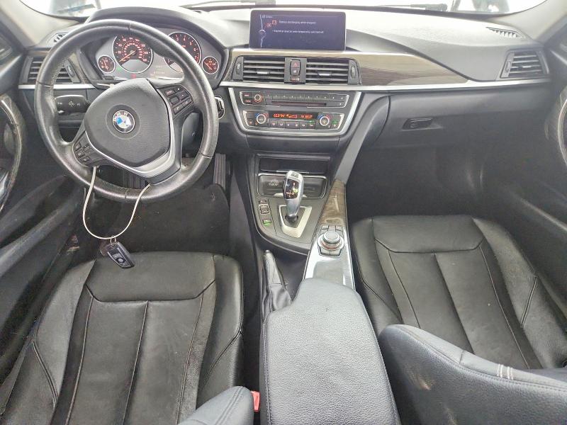 Photo 8 from auction – 2012 BMW 328 with VIN WBA3A5C50CF344022