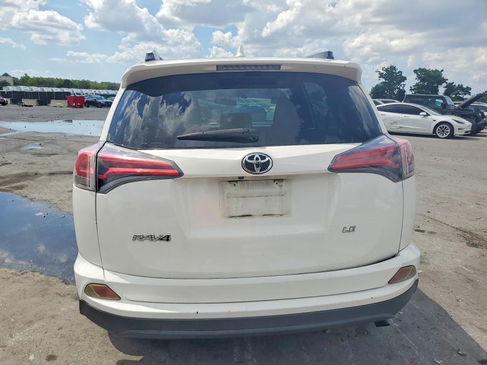 Photo 6 from auction – 2016 TOYOTA RAV4 with VIN JTMZFREV5GD082809