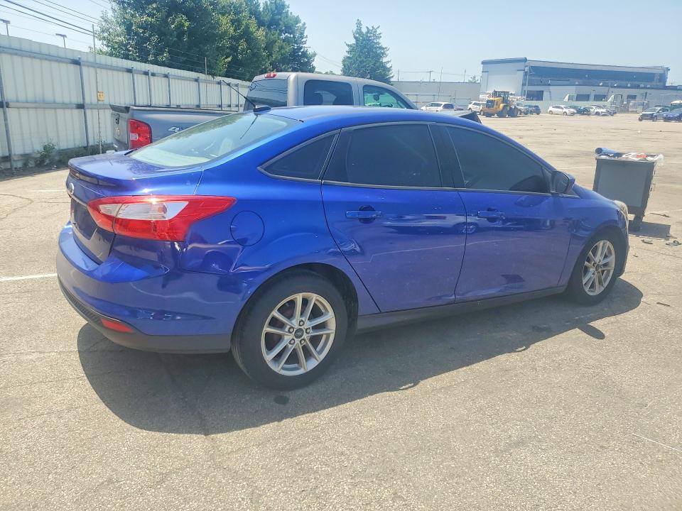 Photo 3 from auction – 2012 FORD FOCUS with VIN 1FAHP3F21CL361111