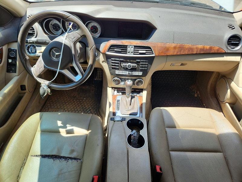 Photo 8 from auction – 2014 MERCEDES-BENZ C with VIN WDDGF8AB0ER307057