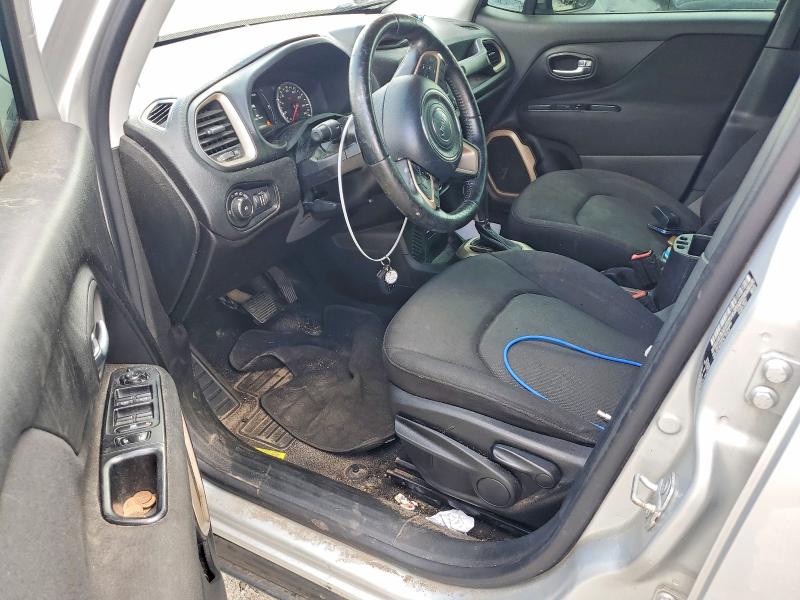 Photo 8 from auction – 2017 JEEP RENEGADE with VIN ZACCJABB1HPG64800