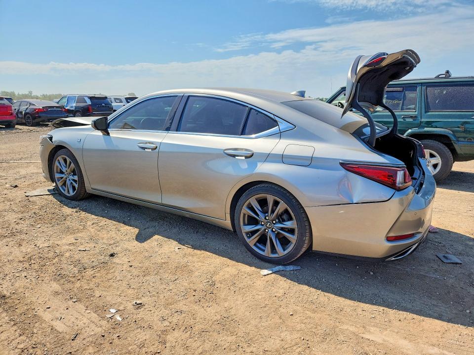 Photo 2 from auction – 2021 LEXUS ES 350 with VIN 58AGZ1B11MU085983