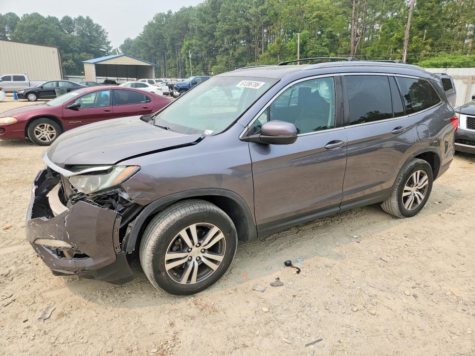 HONDA PILOT 2016 with VIN 5FNYF6H70GB126375 - Photo from auction