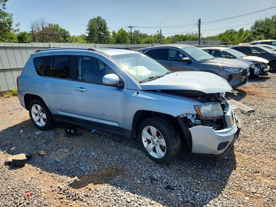 Photo 4 from auction – 2014 JEEP COMPASS with VIN 1C4NJDEBXED549337
