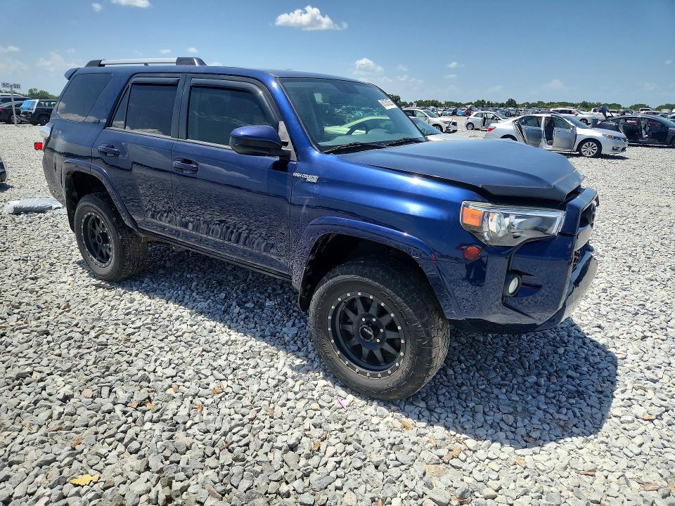 Photo 4 from auction – 2019 TOYOTA 4RUNNER with VIN JTEZU5JR2K5198250
