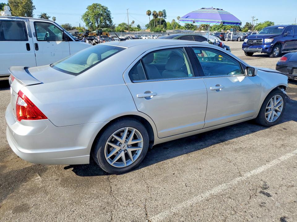 Photo 3 from auction – 2011 FORD FUSION with VIN 3FAHP0JG0BR303024