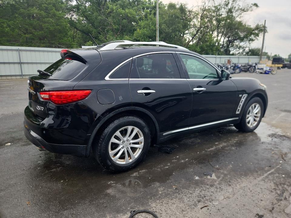 Photo 3 from auction – 2016 INFINITI QX70 with VIN JN8CS1MW2GM400600