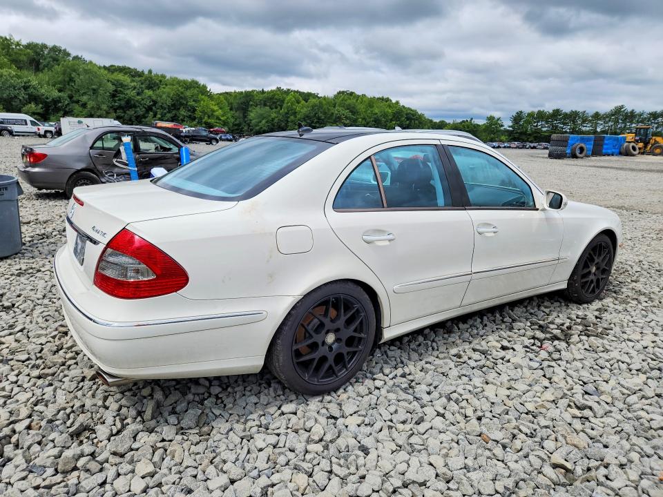 Photo 3 from auction – 2008 MERCEDES-BENZ E with VIN WDBUF87X78B324756