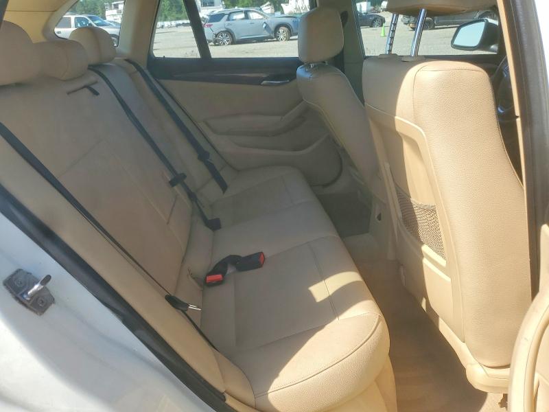 Photo 11 from auction – 2015 BMW X1 with VIN WBAVL1C59FVY28695