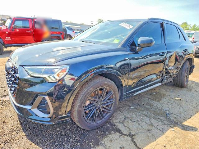 AUDI Q3 2022 with VIN WA1EECF32N1047097 - Photo from auction