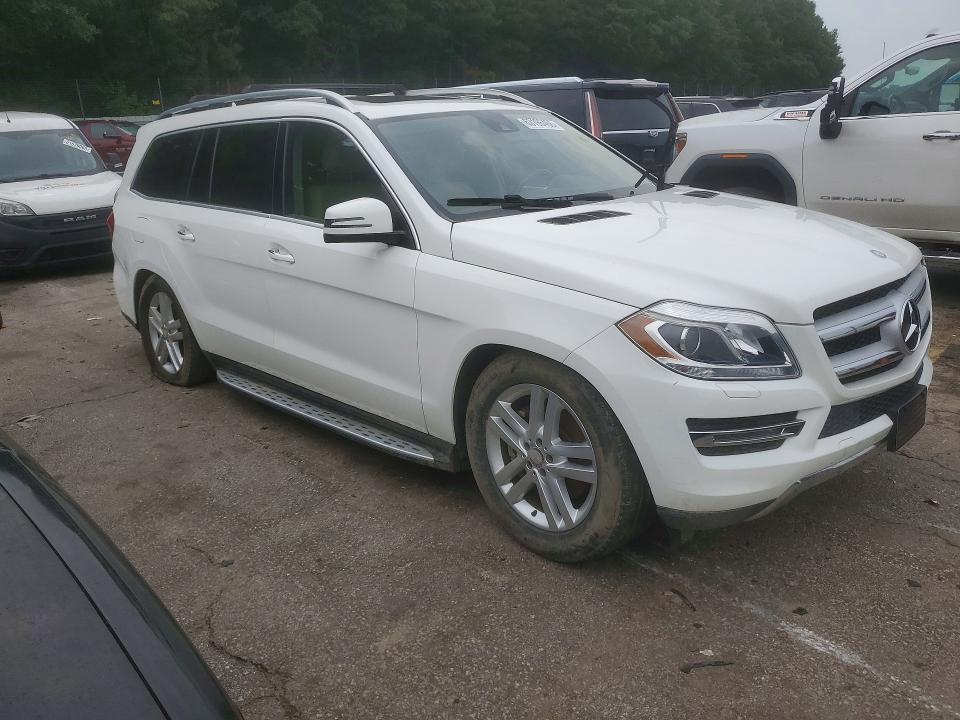 Photo 4 from auction – 2016 MERCEDES-BENZ GL with VIN 4JGDF6EE9GA685509