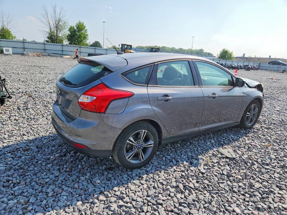 Photo 3 from auction – 2012 FORD FOCUS with VIN 1FAHP3K29CL173183
