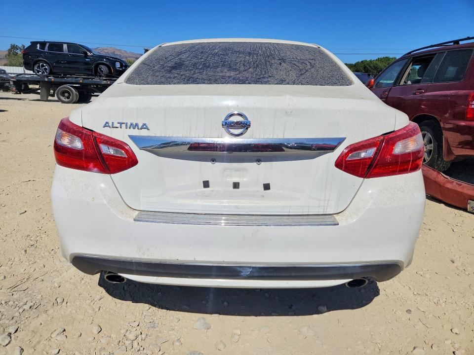 Photo 6 from auction – 2017 NISSAN ALTIMA with VIN 1N4AL3AP5HN306334