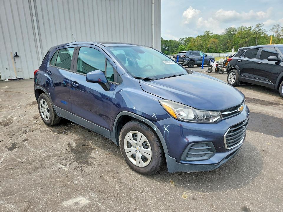 Photo 4 from auction – 2018 CHEVROLET TRAX with VIN 3GNCJKSB2JL382340