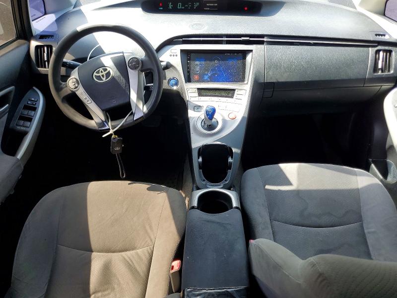 Photo 8 from auction – 2013 TOYOTA PRIUS with VIN JTDKN3DU3D5570785