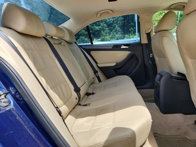 Photo 10 from auction – 2013 VOLKSWAGEN JETTA with VIN 3VWLL7AJ5DM384524
