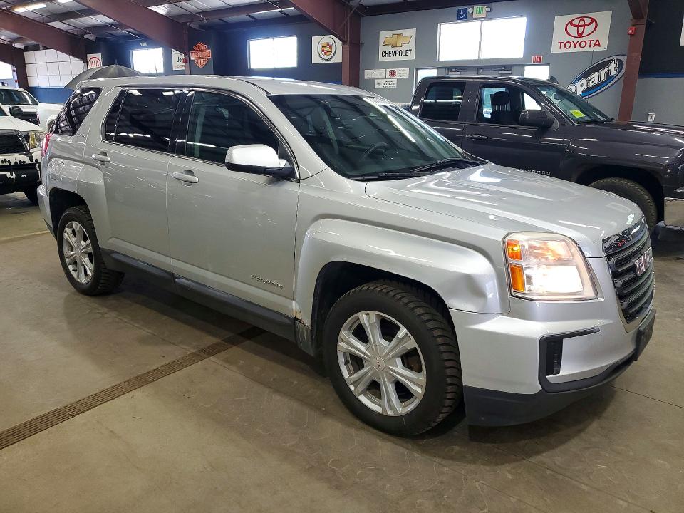 Photo 4 from auction – 2017 GMC TERRAIN with VIN 2GKFLSEK0H6353028