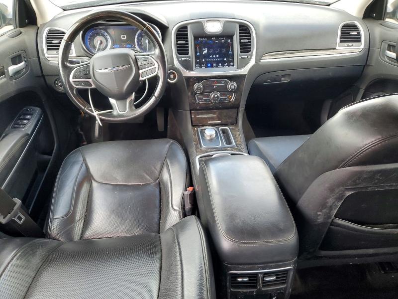 Photo 8 from auction – 2018 CHRYSLER 300 with VIN 2C3CCAKGXJH211437