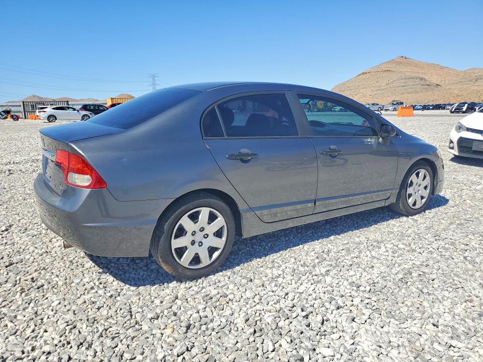 Снимка 3 от търг – 2010 HONDA CIVIC с VIN 19XFA1F36AE032863