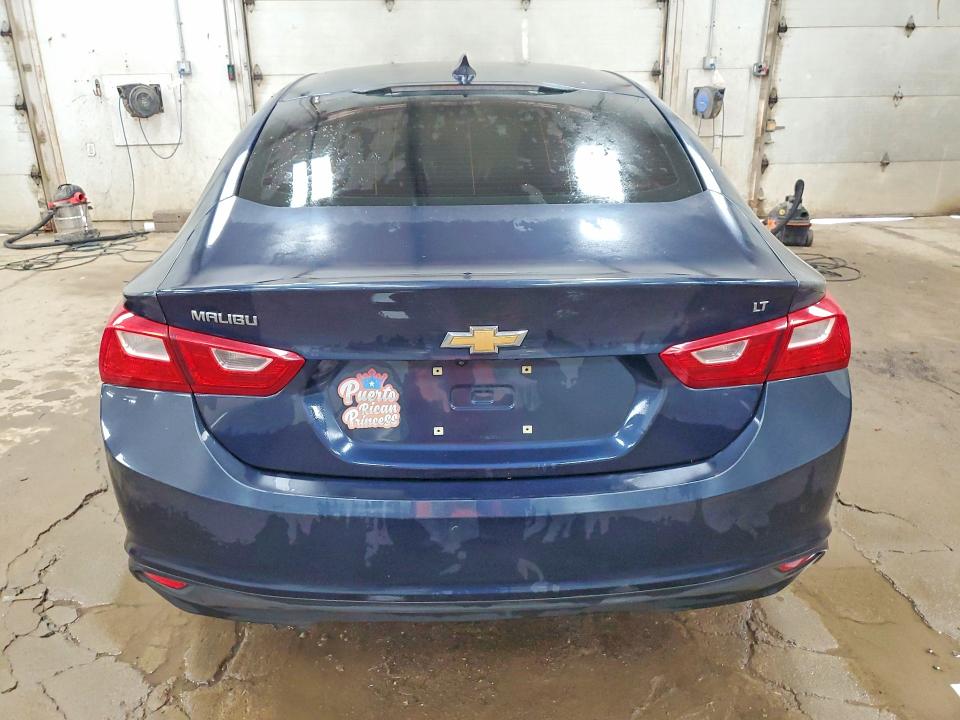 Photo 6 from auction – 2017 CHEVROLET MALIBU with VIN 1G1ZE5ST9HF105909