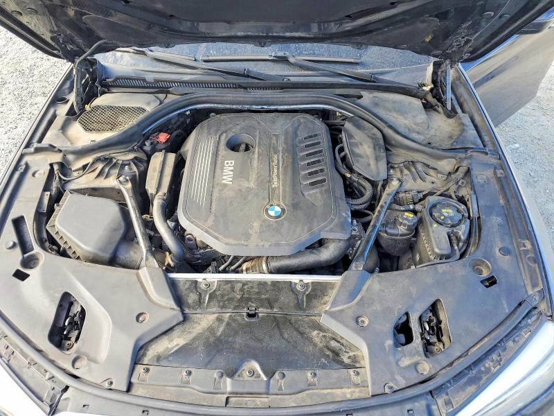 Photo 11 from auction – 2017 BMW 540 with VIN WBAJE5C3XHG914832