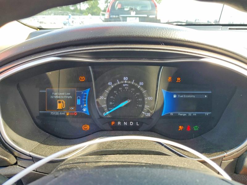 Photo 9 from auction – 2017 FORD FUSION with VIN 3FA6P0LU3HR326994