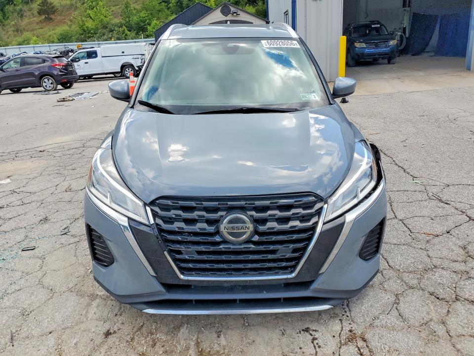 Photo 5 from auction – 2021 NISSAN KICKS with VIN 3N1CP5CV6ML477959