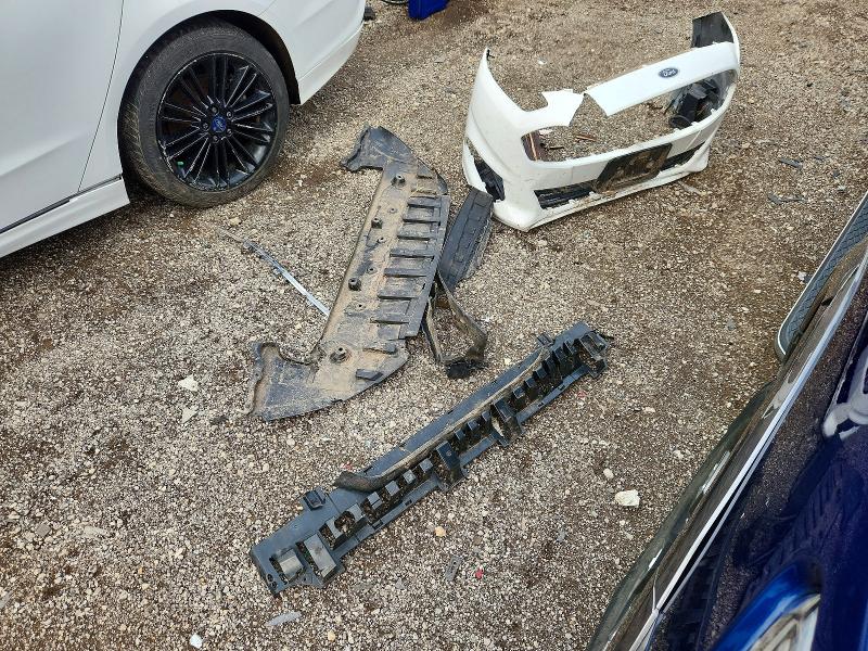 Photo 12 from auction – 2016 FORD FUSION with VIN 3FA6P0HD3GR378133
