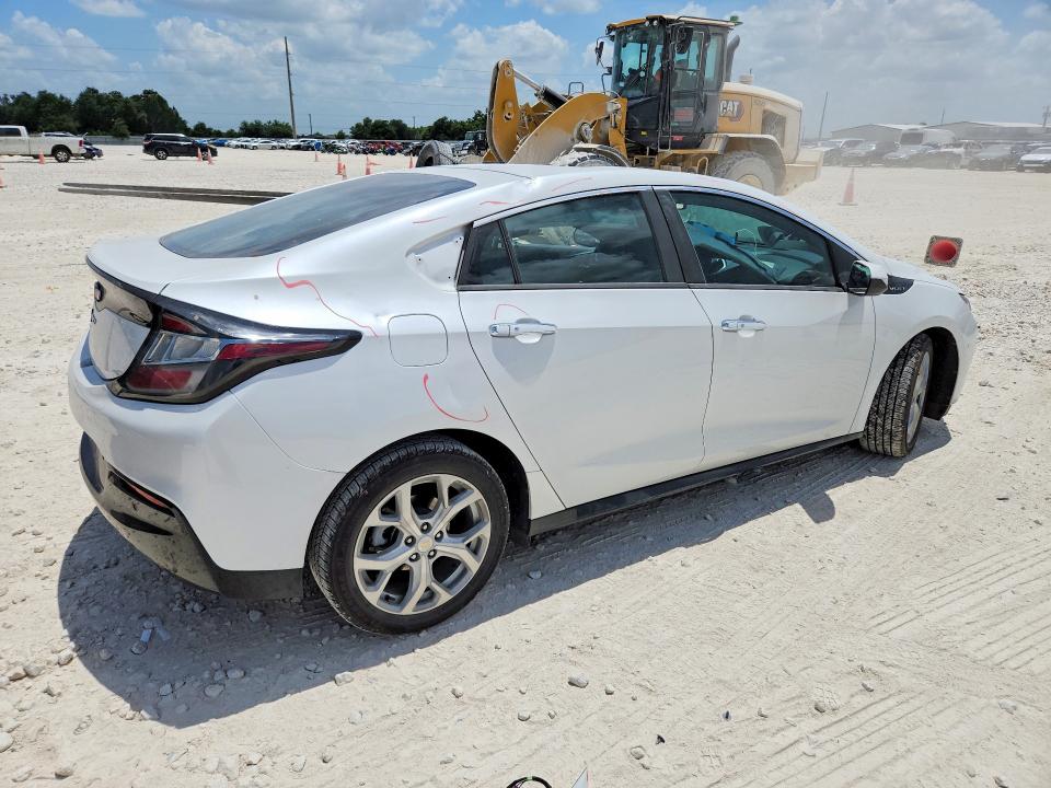 Photo 3 from auction – 2018 CHEVROLET VOLT with VIN 1G1RB6S51JU157911