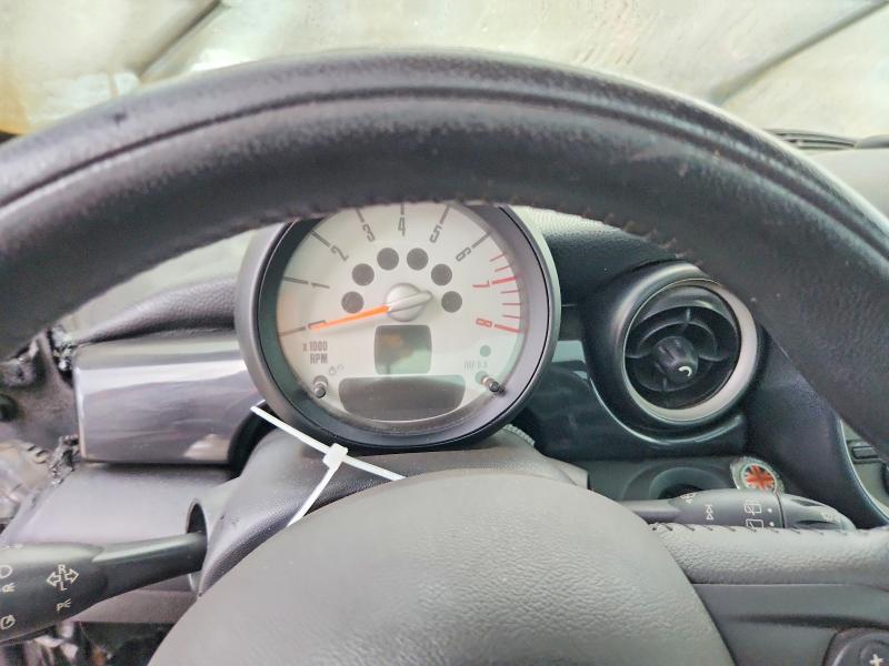 Photo 9 from auction – 2011 MINI COOPER with VIN WMWSV3C55BTY20091