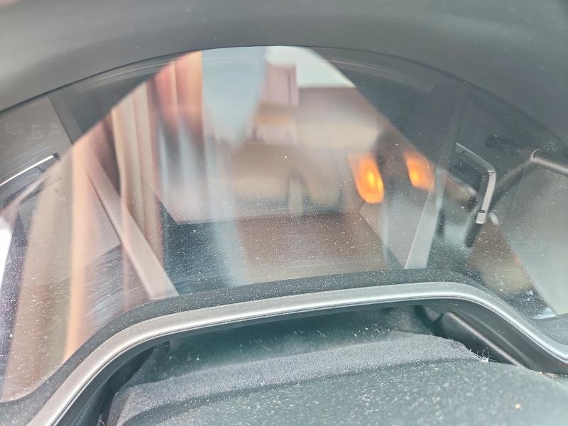 Photo 9 from auction – 2018 HONDA CR-V with VIN 2HKRW2H53JH645618