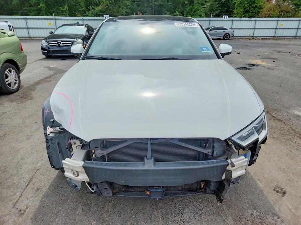 Photo 5 from auction – 2017 AUDI A3 with VIN WAUAUGFFXH1028324