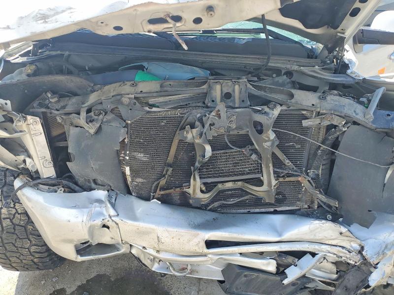 Foto 11 de la subasta – 2011 CHEVROLET SILVERADO con VIN 1GCRKSE37BZ282961