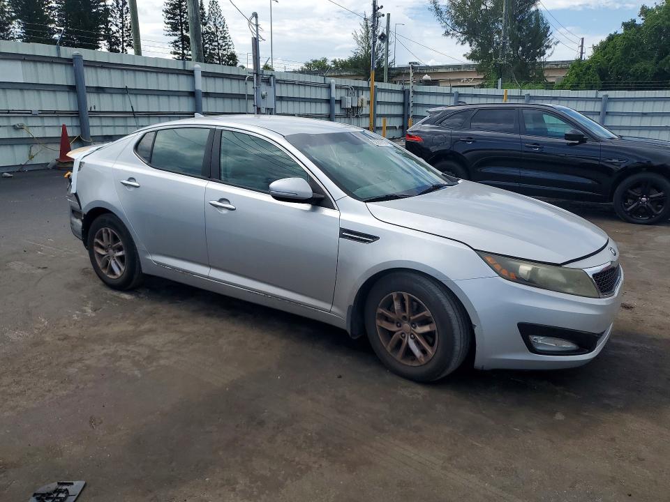 صورة رقم 4 من المزاد - 2013 KIA OPTIMA مع VIN 5XXGM4A79DG196868