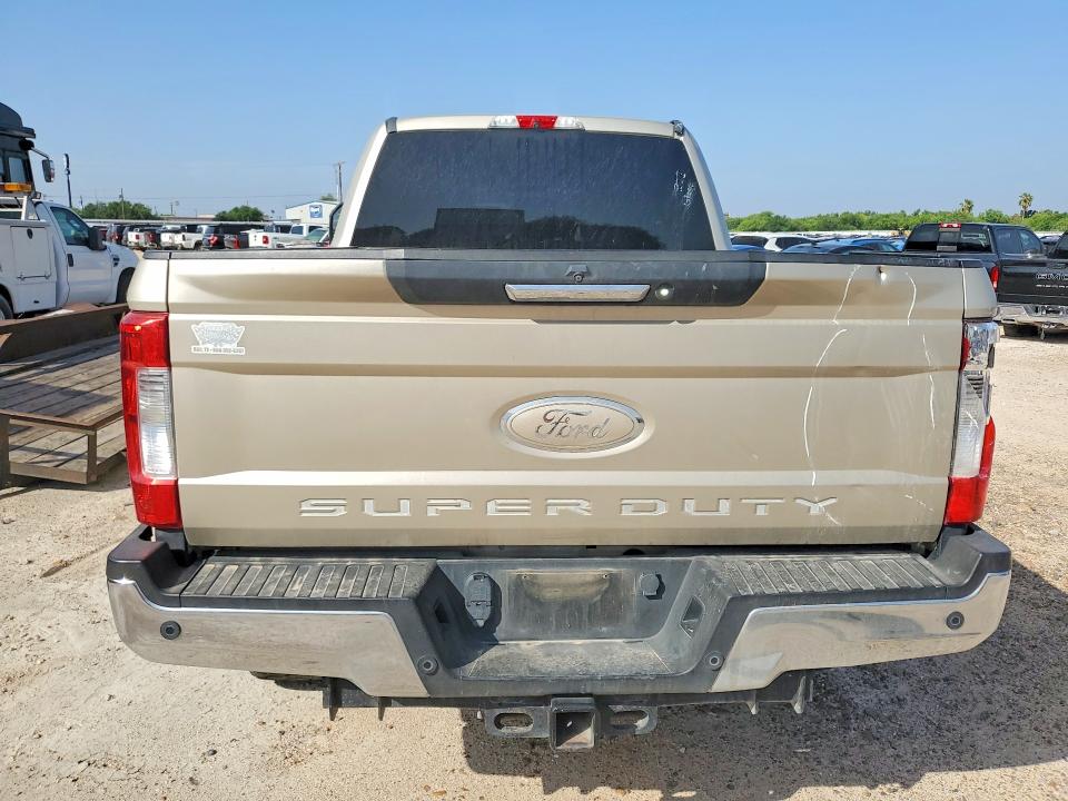 Zdjęcie 6 z aukcji – 2017 FORD F350 z VIN 1FT8W3BTXHEC09299