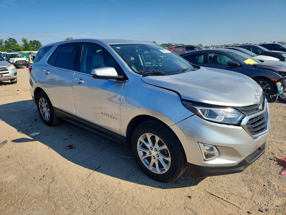 Photo 4 from auction – 2018 CHEVROLET EQUINOX with VIN 3GNAXJEV6JS578308