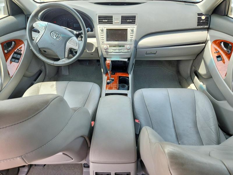 Photo 8 from auction – 2011 TOYOTA CAMRY with VIN 4T4BF3EK9BR214288