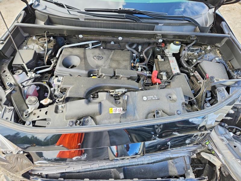 Photo 12 from auction – 2021 TOYOTA RAV4 with VIN JTMN1RFV3MD070441