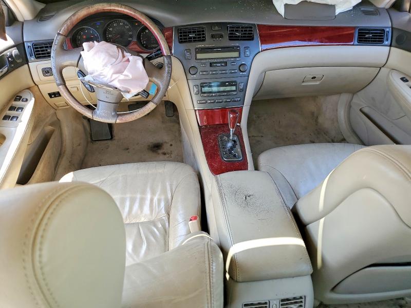 Photo 8 from auction – 2002 LEXUS ES with VIN JTHBF30G620042339