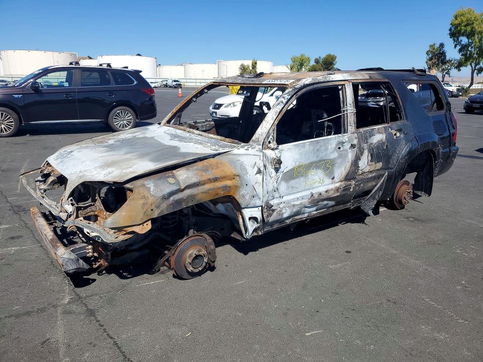 TOYOTA 4RUNNER 2006 with VIN JTEZU14RX60064108 - Photo from auction