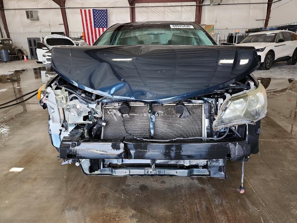 Photo 5 from auction – 2013 TOYOTA CAMRY with VIN 4T1BF1FK4DU688312