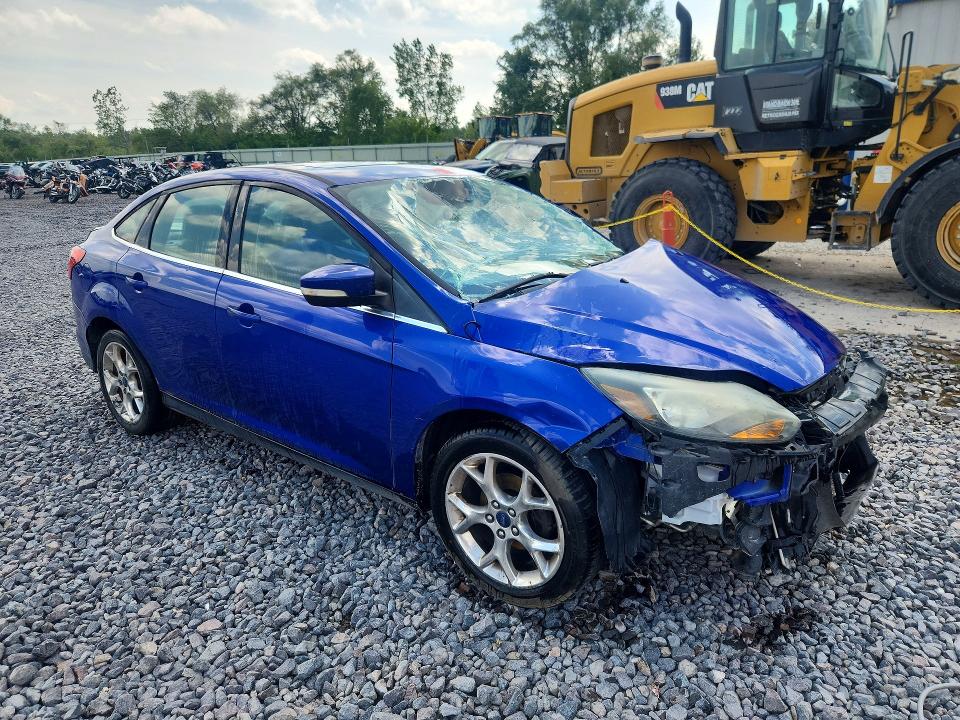 Photo 4 from auction – 2013 FORD FOCUS with VIN 1FADP3J25DL301162