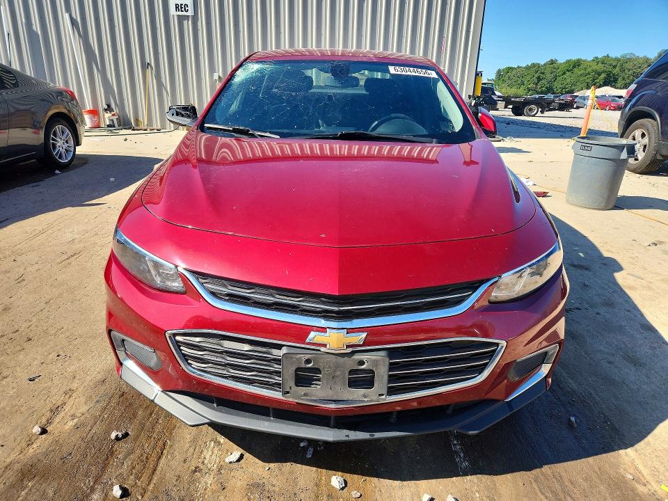 Photo 5 from auction – 2018 CHEVROLET MALIBU with VIN 1G1ZD5ST8JF223491